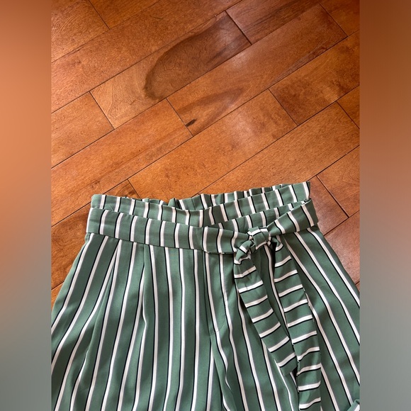 Stripped Culottes - Picture 2 of 8